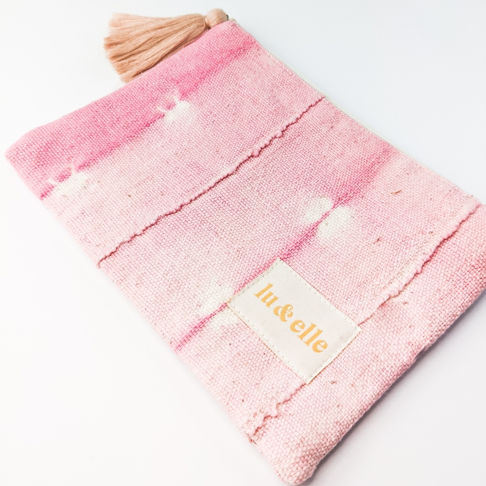 NWT Lu & Elle Pink Tie Dye Pouch